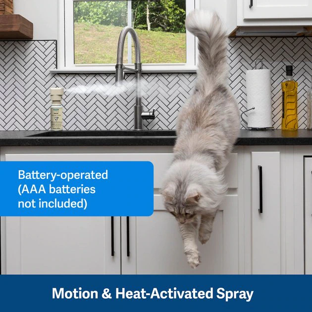 PetSafe SSSCAT Motion-Activated Dog & Cat Spray 3 PetSafe SSSCAT Motion-Activated Dog & Cat Spray - Image 3