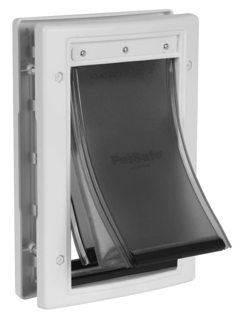 PetSafe Extreme Weather Energy Efficient Pet Door 1 PetSafe Extreme Weather Energy Efficient Pet Door